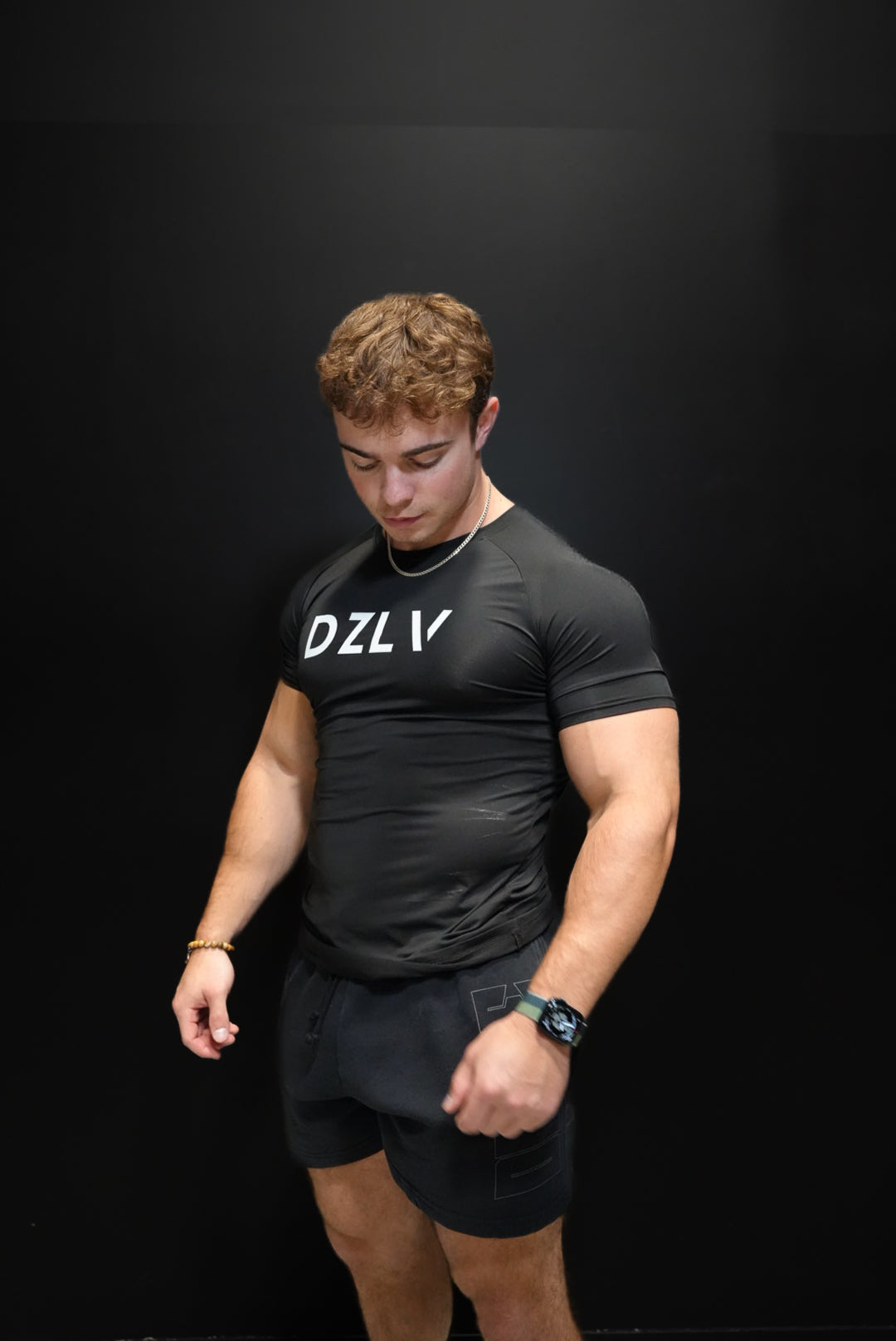 DZLV Ambassador Compression